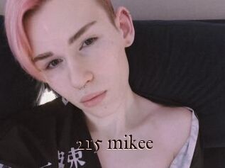 215_mikee