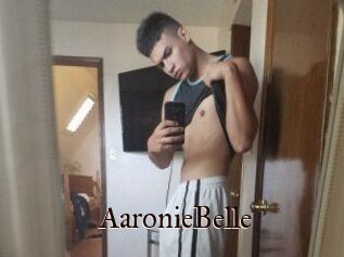 Aaronie_Belle