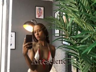 Arteselene