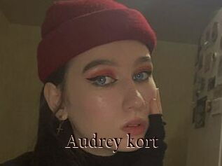 Audrey_kort