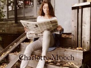 Charlotte_Mooch