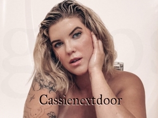 Cassienextdoor