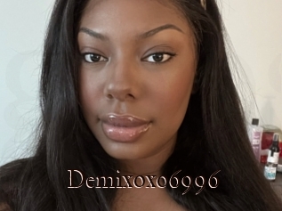 Demixoxo6996