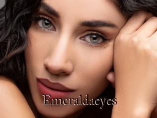 Emeraldaeyes