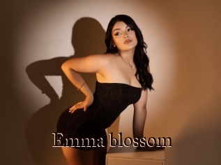 Emma_blossom