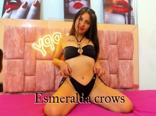 Esmeralda_crows