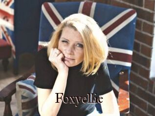 Foxyellie