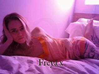 Freya_x