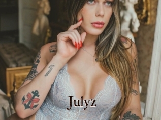 Julyz