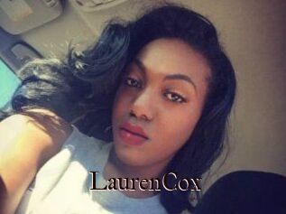 Lauren_Cox