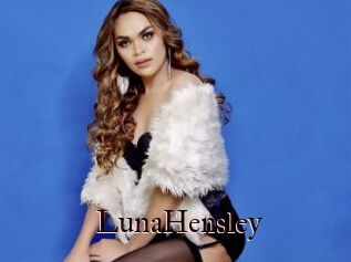 LunaHensley