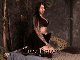 Luna_Brown