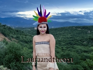 Lauraandtheo21