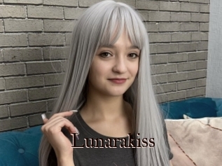Lunarakiss