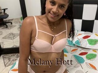 Melany_Hott