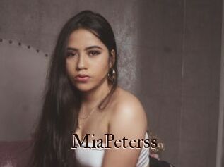 MiaPeterss