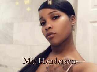 Mia_Henderson