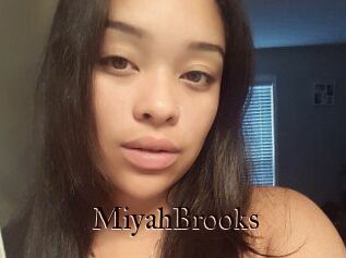 Miyah_Brooks