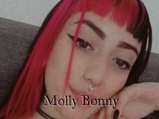 Molly_Bonny