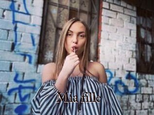 Mia_fille