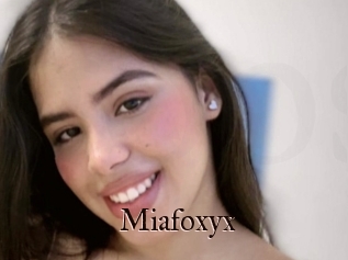 Miafoxyx