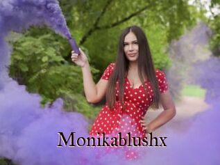 Monikablushx
