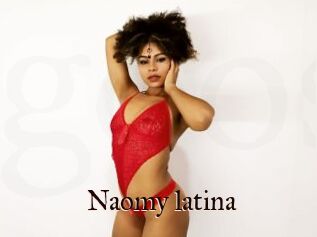 Naomy_latina