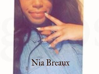 Nia_Breaux