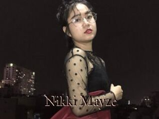 Nikki_Mayze