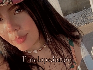 Penelopediaz69