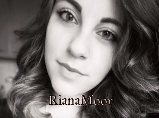 RianaMoor