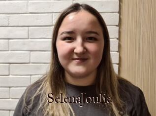 SelenaJoulie