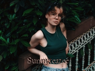 Sunnyteazee