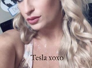 Tesla_xoxo