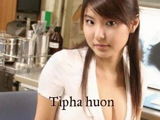 Tipha_huon