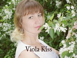 Viola_Kiss_