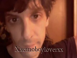 Xxemoboyloverxx